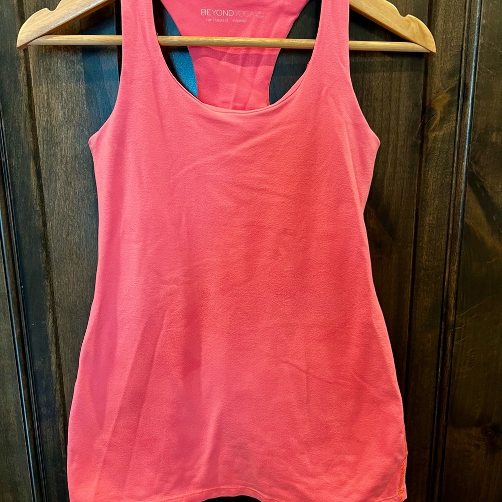 Beyond Yoga Pink Fitted Sleeveless Tank